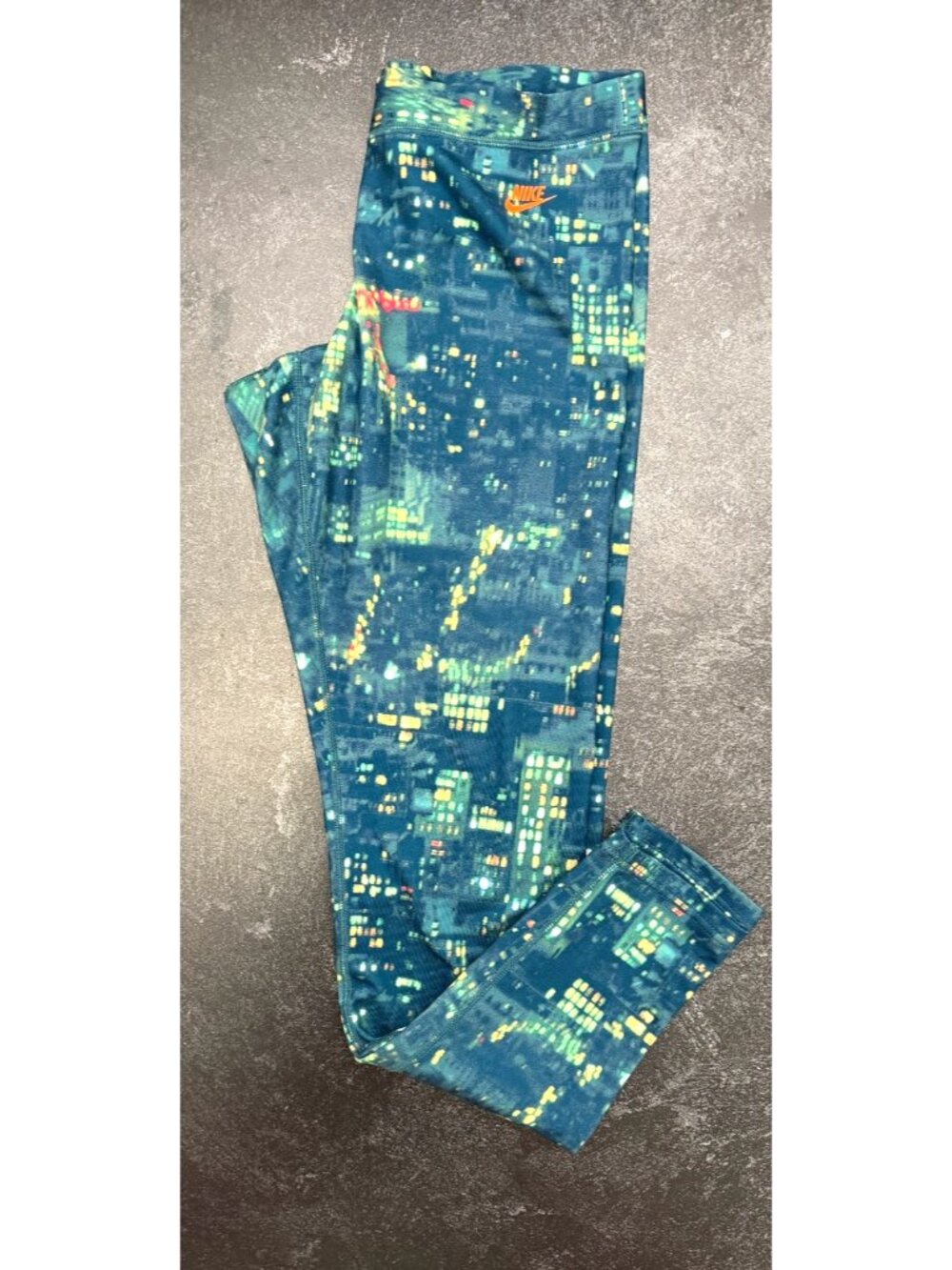 Nike City Lights Print Leggings Active Wear Yoga Running Pants Women's Sz M